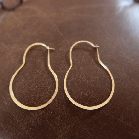$695 Melissa Joy Manning 14K yellow gold 1 3/4" dangle hoop earrings MJM light! - Picture 1 of 15
